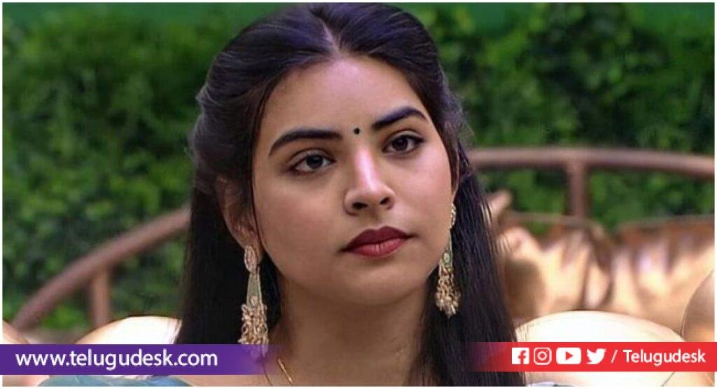 Priyanka Singh: ఎద అందాలను ఆరబోసిన ప్రియాంక సింగ్..! ఫోటో వైరల్!